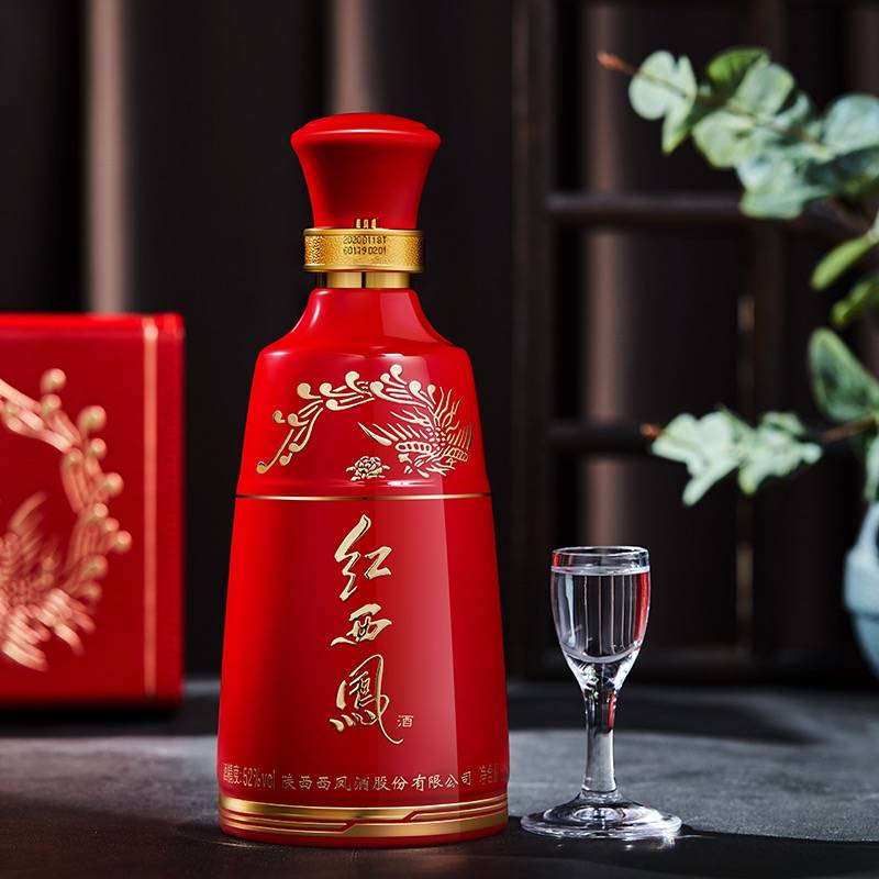 西鳳酒：千年釀造史鑄就輝煌<strong></p>
<p>西鳳酒
</strong>，匠心傳承再啟新篇:西鳳酒
