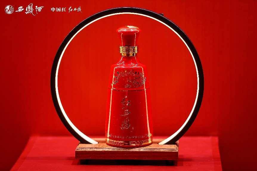 深耕鳳香一脈<strong></p>
<p>西鳳酒
</strong>，西鳳酒書寫中國四大名酒的榮光:西鳳酒

