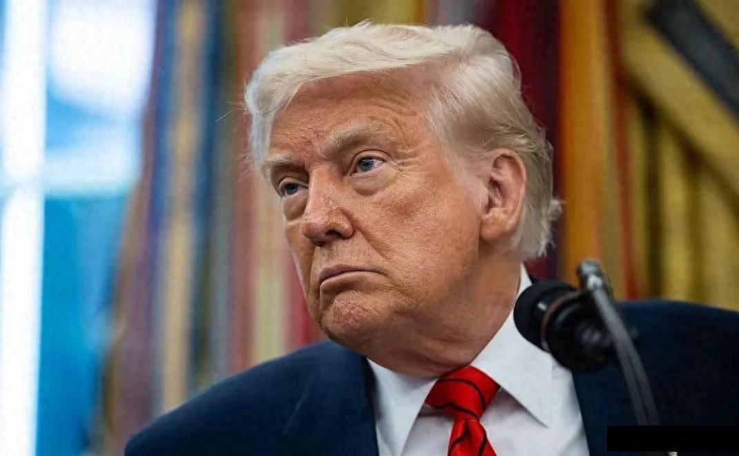 被中方反制打痛<strong></p>
<p>西鳳酒
</strong>，特朗普對商務(wù)部長大發(fā)雷霆，你把和中國的事情搞砸了:西鳳酒
