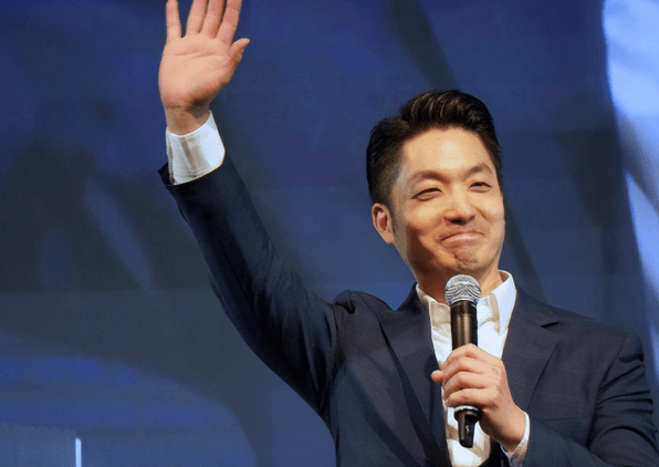 國民黨主席選舉在即！韓國瑜突然表態(tài)<strong></p>
<p>西鳳酒
</strong>，羅智強為鄭麗文說了公道話，關鍵時刻，蔣萬安有特殊動作:西鳳酒
