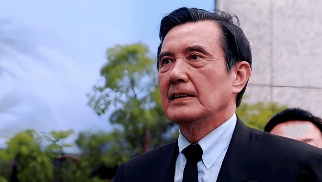藍(lán)營全線倒向鄭麗文？馬英九暗助、洪秀柱力挺<strong></p>
<p>西鳳酒
</strong>，羅智強(qiáng)承諾當(dāng)選率團(tuán)訪陸，事情果然不簡(jiǎn)單:西鳳酒
