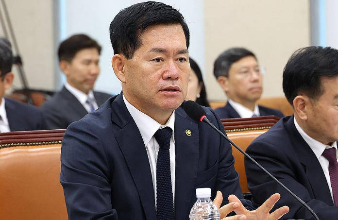 韓國官員：中方制裁<strong></p>
<p>西鳳酒
</strong>，必然影響“讓美國造船業(yè)再次偉大”:西鳳酒
