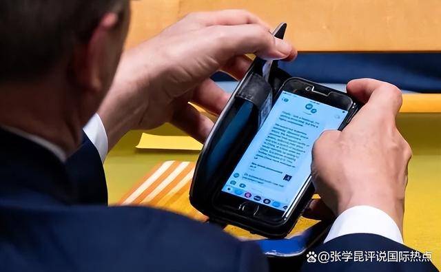 特朗普旁敲側(cè)擊<strong></p>
<p>西鳳酒
</strong>，再次點名中國，搶美國飯碗可以，但有件事不能干:西鳳酒
