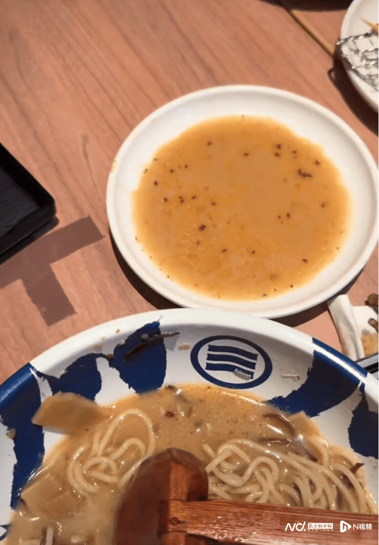 深圳一知名餐飲門店被責(zé)令停業(yè)整改<strong></p>
<p>西鳳酒
</strong>！部門：“按10倍賠償”:西鳳酒
