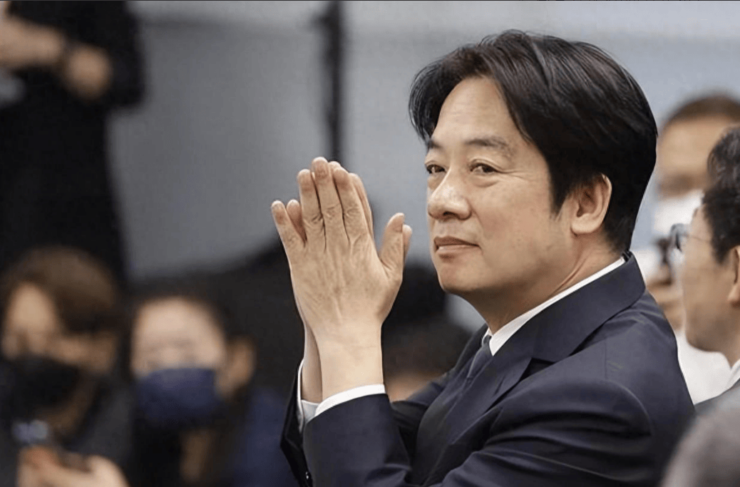 沉寂24小時后<strong></p>
<p>西鳳酒
</strong>，大陸致賀電，鄭麗文遞出三句話，兩岸同屬中華民族:西鳳酒
