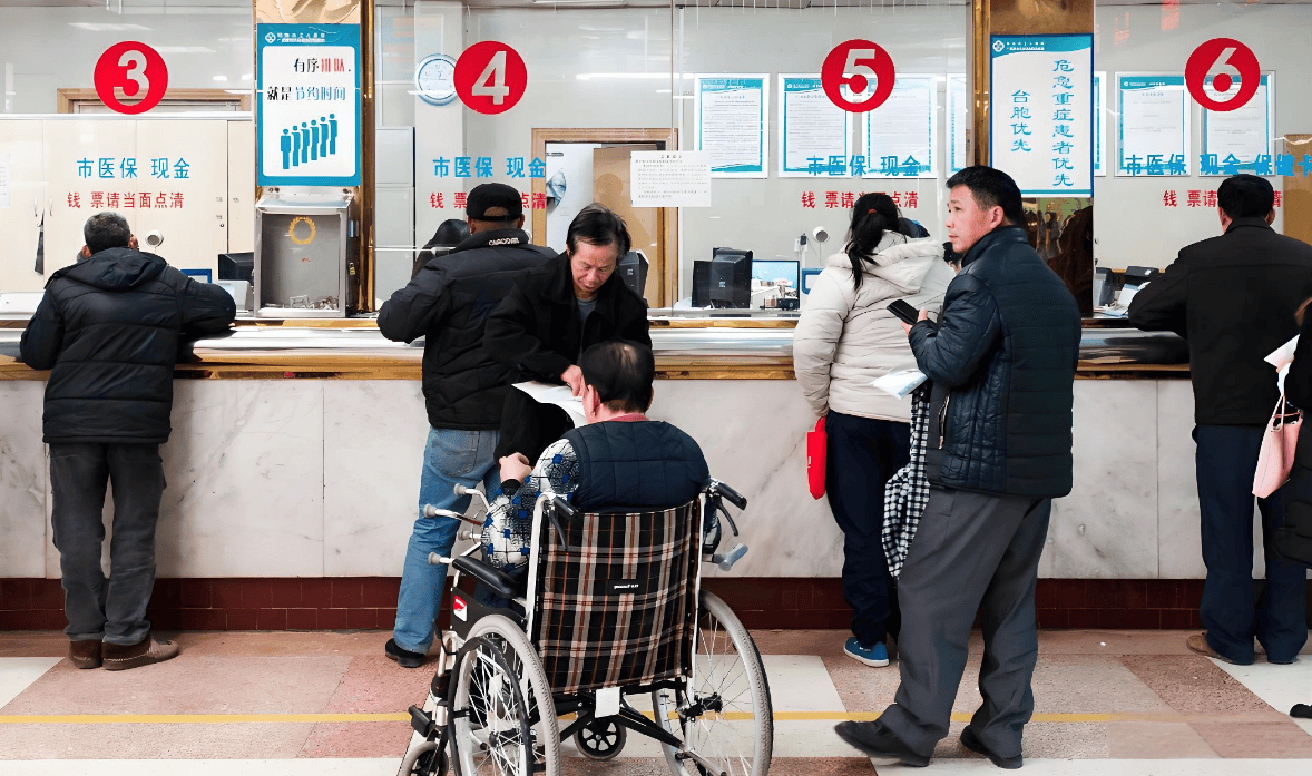 粵魯?shù)?4省份確定延長醫(yī)保最低繳費年限：男30年女25年！醫(yī)?；鹂傮w不缺錢<strong></p>
<p>西鳳酒
</strong>，但京津等多地已現(xiàn)醫(yī)保赤字！:西鳳酒
